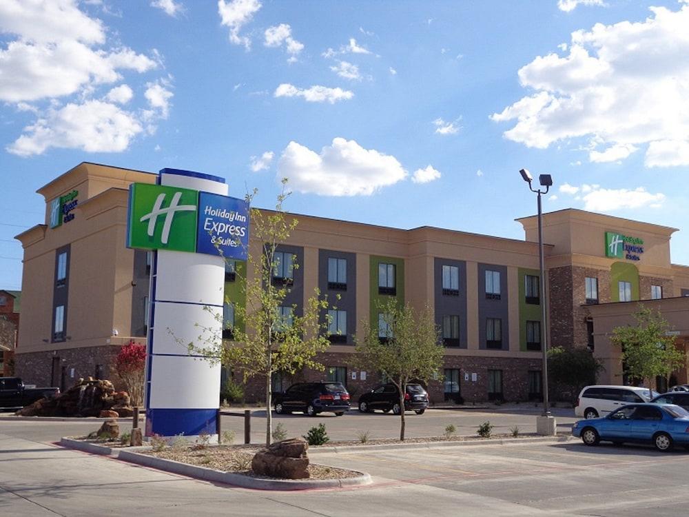 Express And South By Ihg Hotel