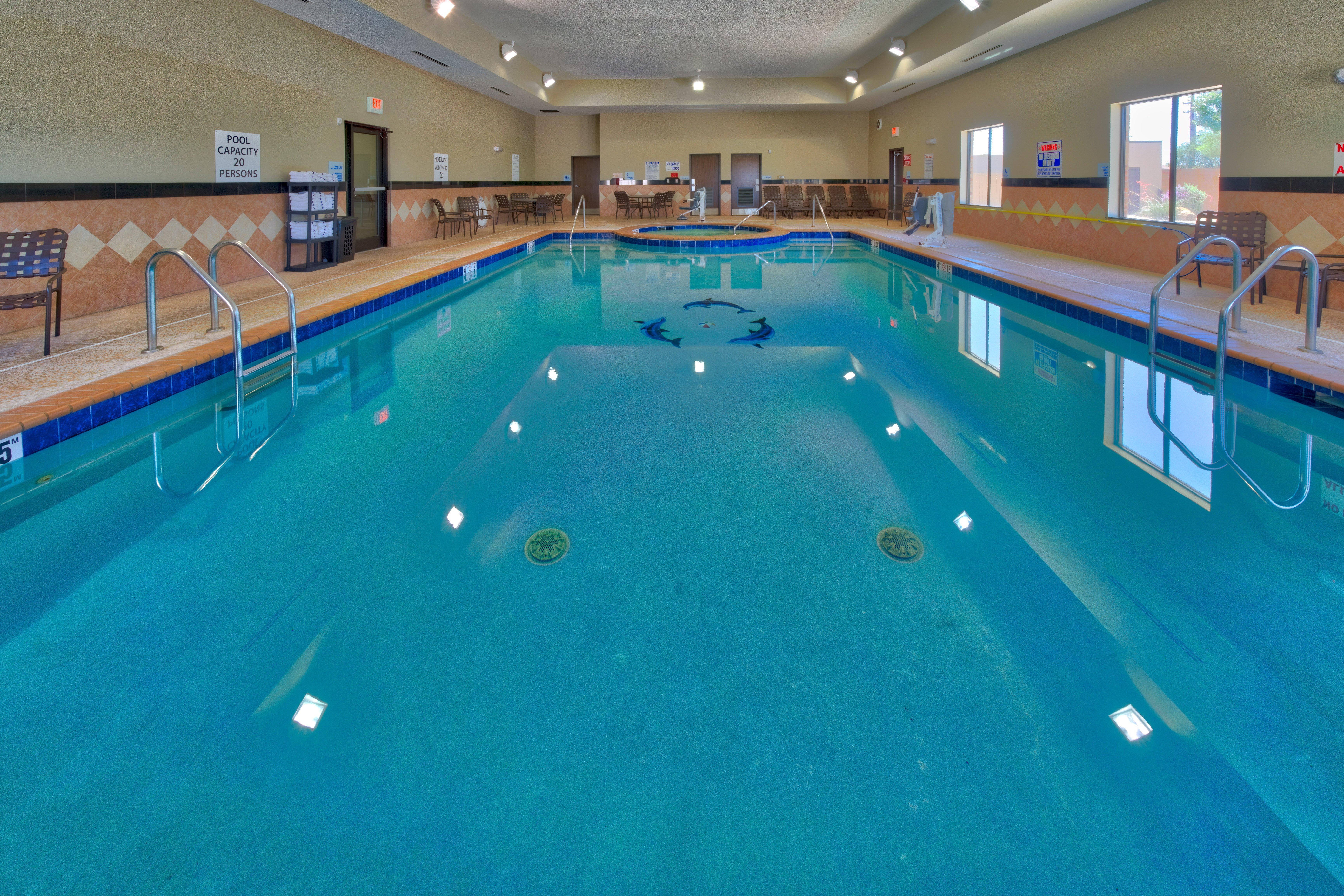 Express And South By Ihg Hotel 3*