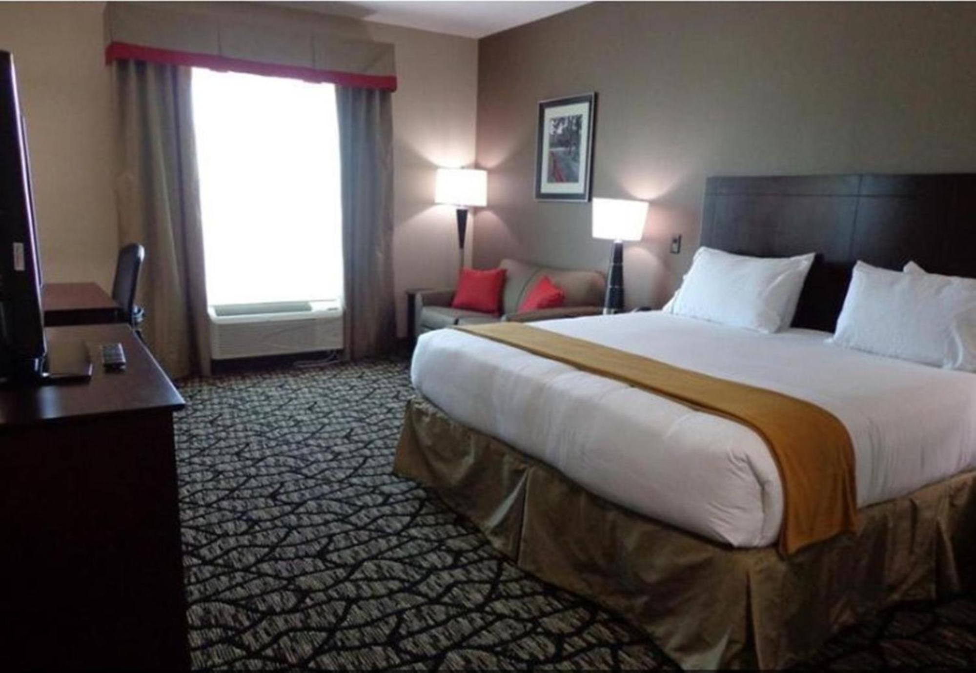 Express And South By Ihg 3*