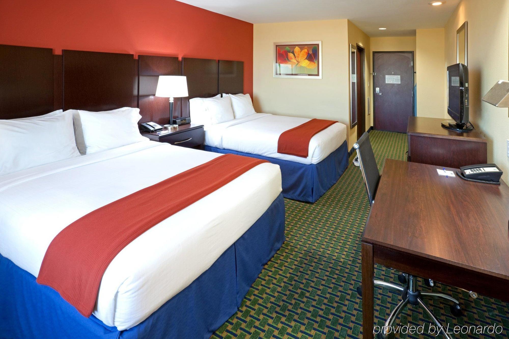 Express And South By Ihg